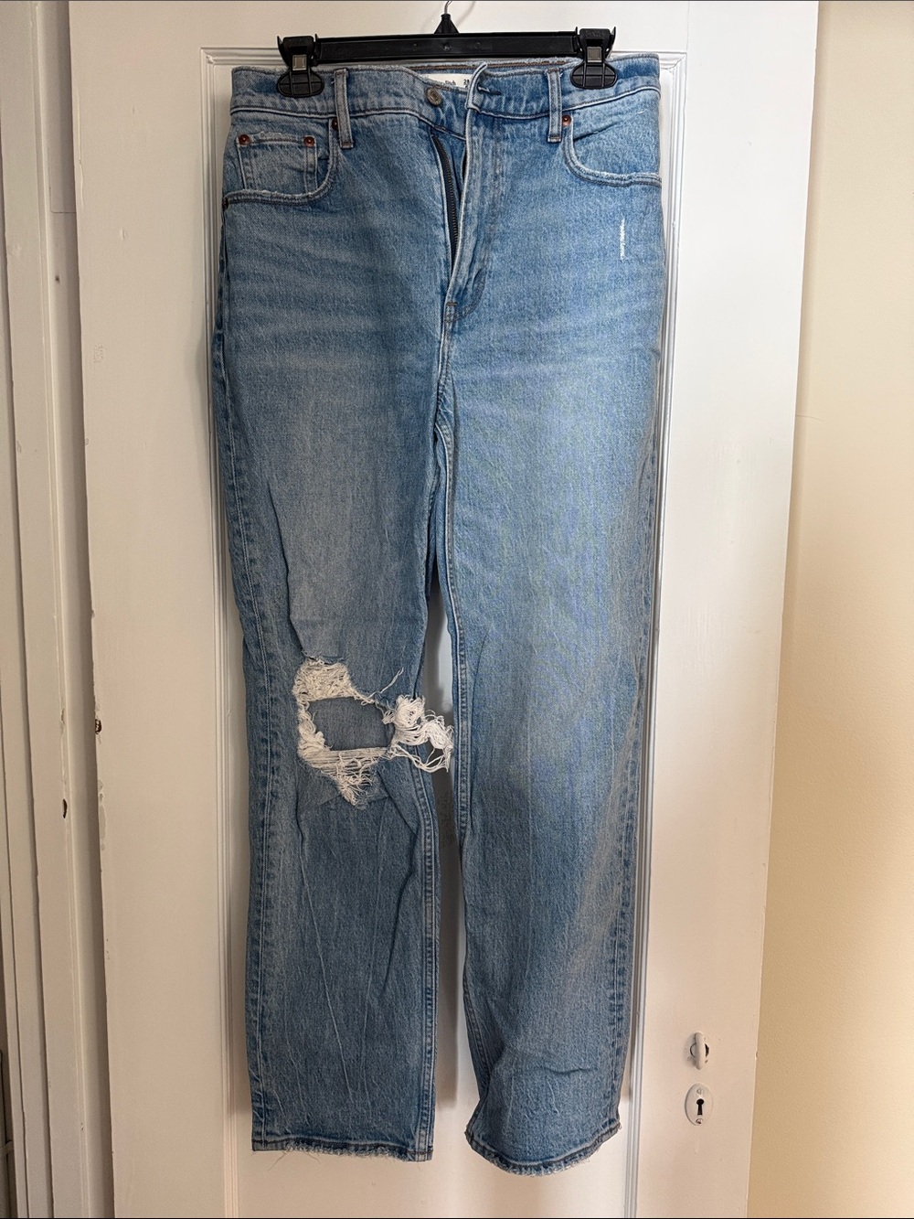 Abercrombie 90s Straight ultra high rise jeans